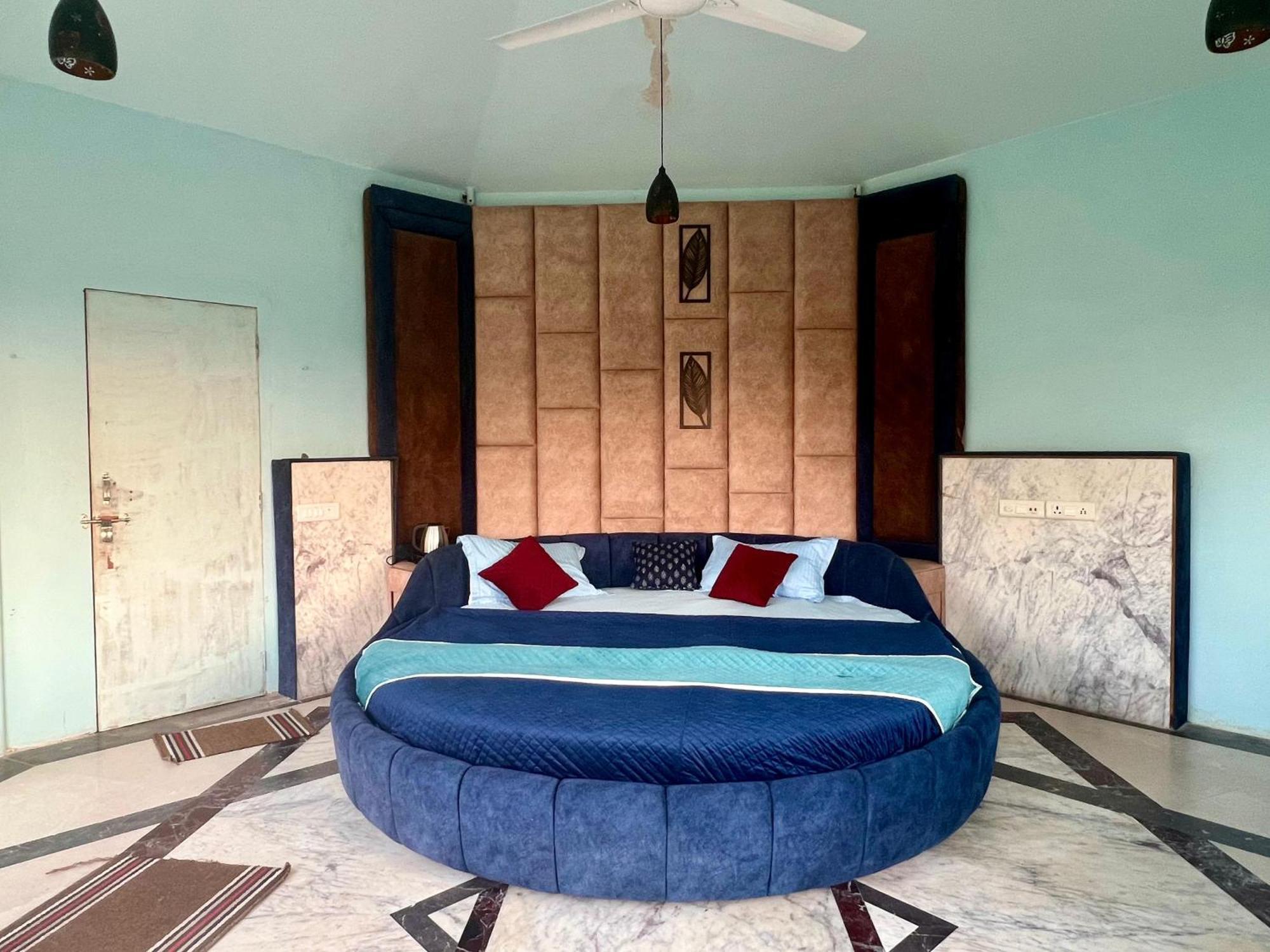 Gazibo Elegant Farm Stay With Swimming Pool Jaipur Ngoại thất bức ảnh